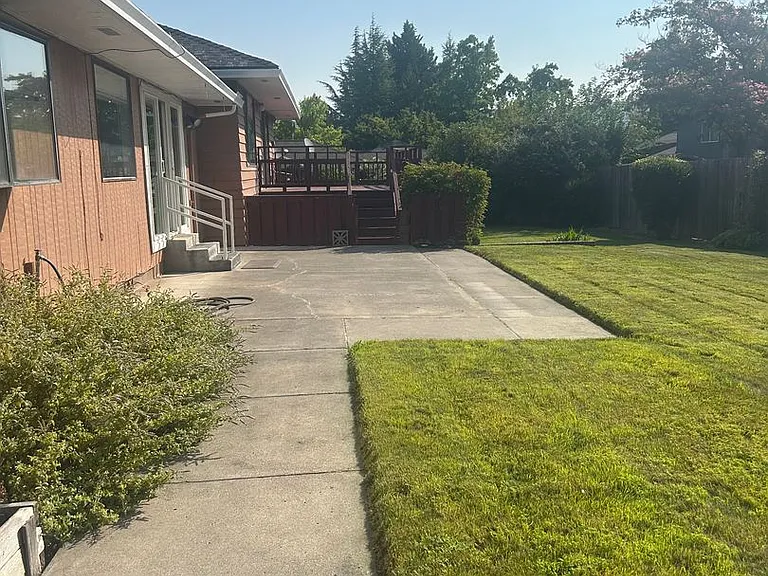 2774 Jessica Cir — Photo 54