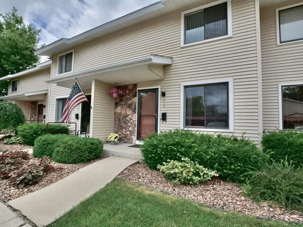 217 Cherryview Dr, Midland, MI 48640