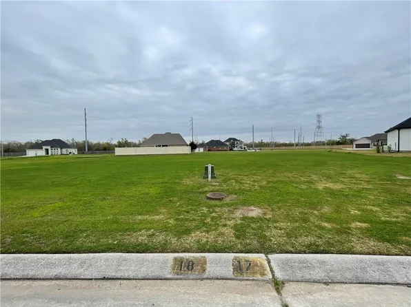 112 Pintail Dr, Westwego, LA 70094