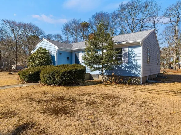 177 Seacoast Shores Blvd, East Falmouth, MA 02536