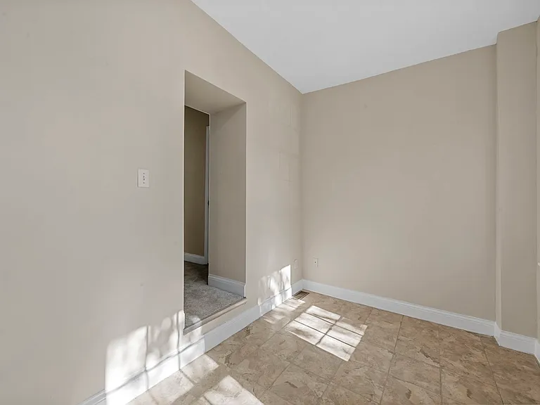 7472 Hazel Ave — Photo 25