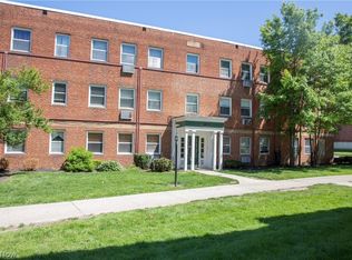 13833 Cedar Rd APT 205B, South Euclid, OH 44118
