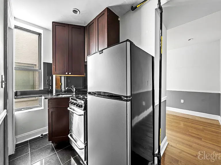 98 Thompson St #32 — Photo 7