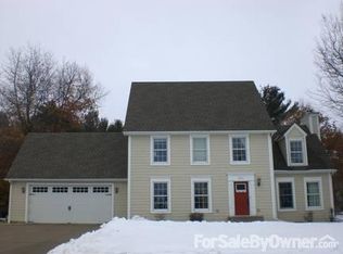 2912 14th Ave, Menominee, MI 49858