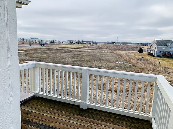 5th image of 7429 Thomas Dr