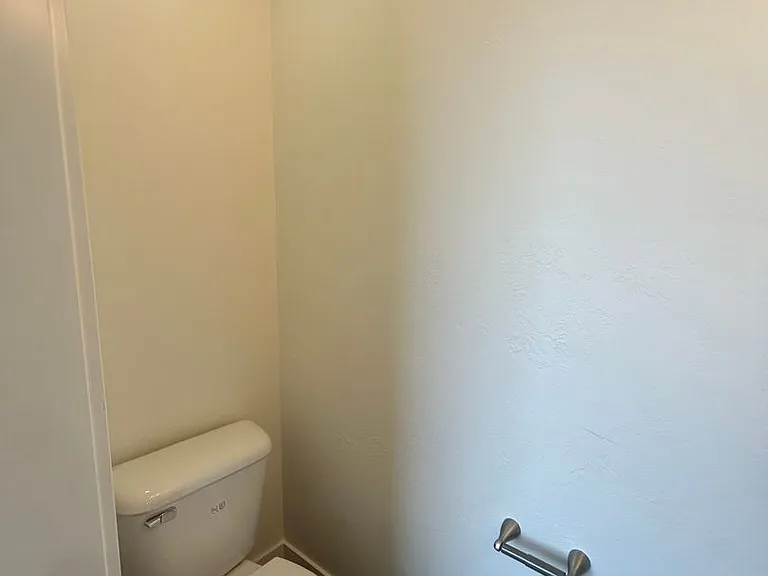 203 Amusement Ave — Photo 5