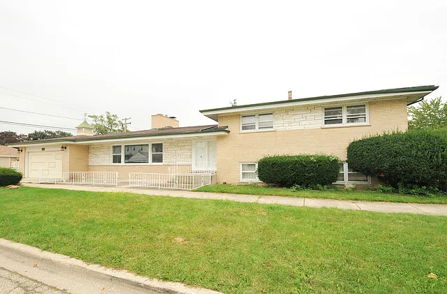 1319 N 16th Ave photo 1