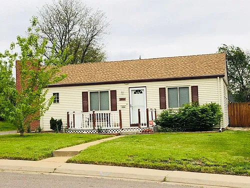 1851 S King Way Photo 1
