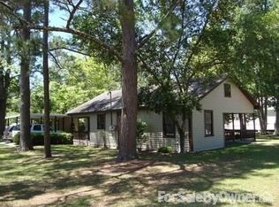 306 S Nelson St, Hahira, GA 31632