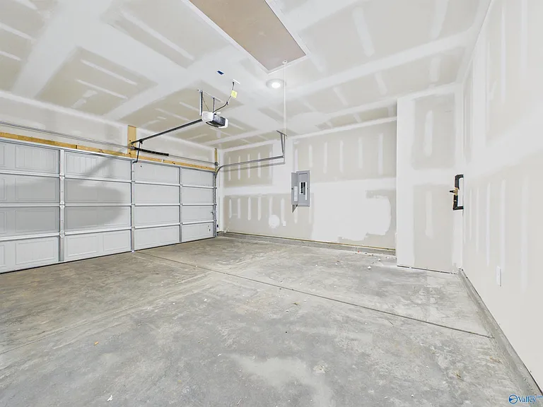 15378 Grayson Cir — Photo 25