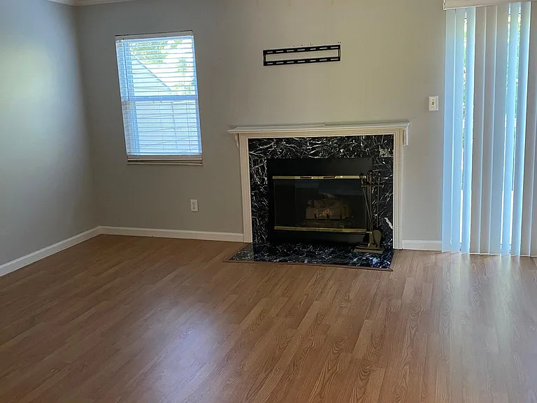 823 Olde Pioneer Trl — Photo 7