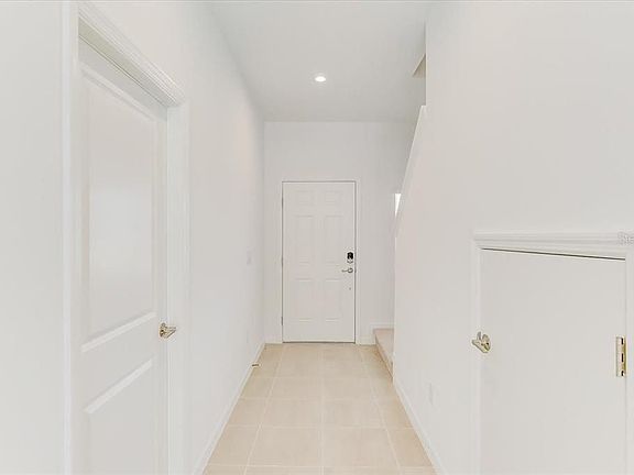 3rd image of 8449 Lunar Skye St