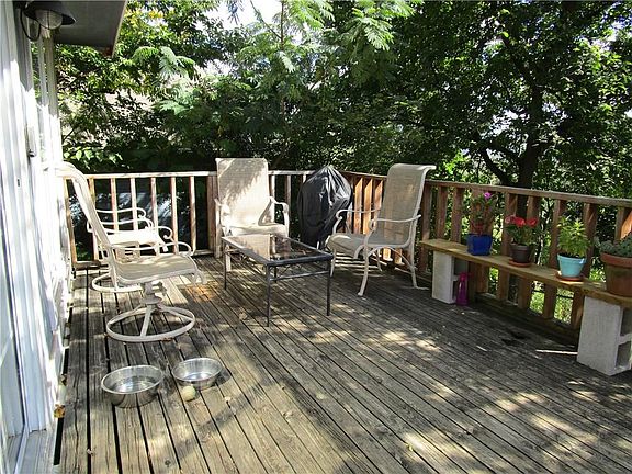2nd image of 4019 W Lookout Cir