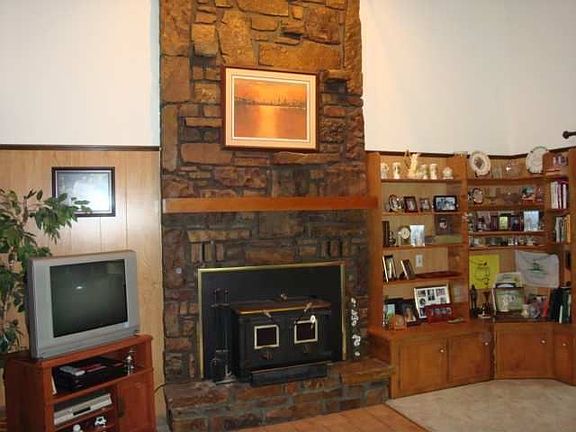 5th image of 28 Malaga Cir