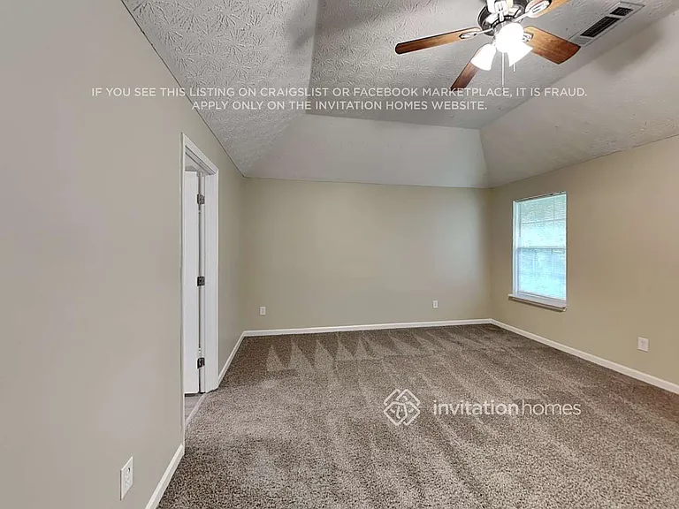 128 Shadow Creek Ct — Photo 11