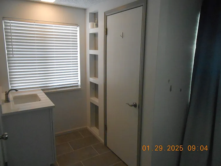 2924 Ross Dr #H17 — Photo 30
