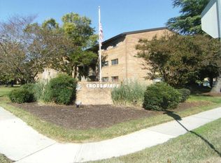 1030 Adams Ave APT 3C, Salisbury, MD 21804