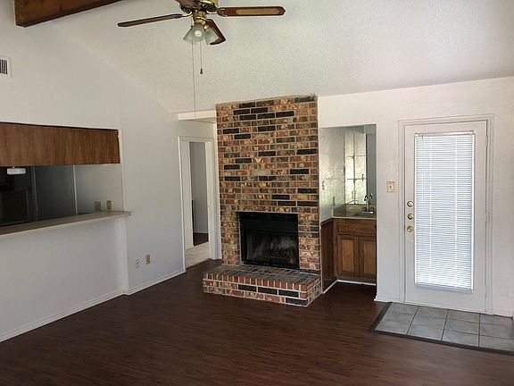2nd image of 223 Shady Valley Dr
