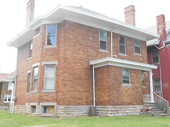 3rd image of 3336 Woodburn Ave