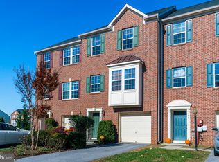 98 Don Quixote Dr, Charles Town, WV 25414