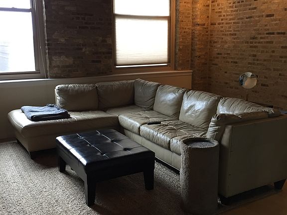 4th image of 540 N Lake Shore Dr APT 711