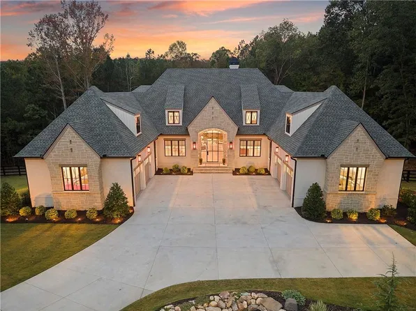 10235 Cedar Ridge Dr, Milton, GA 30004