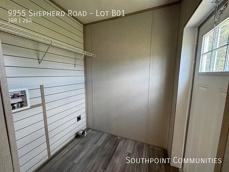 9955 Shepherd Rd #B01 — Photo 4