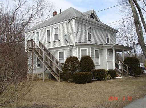 2nd image of 205 W Center St