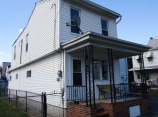 208 S Morris St, Saint Clair, PA 17970
