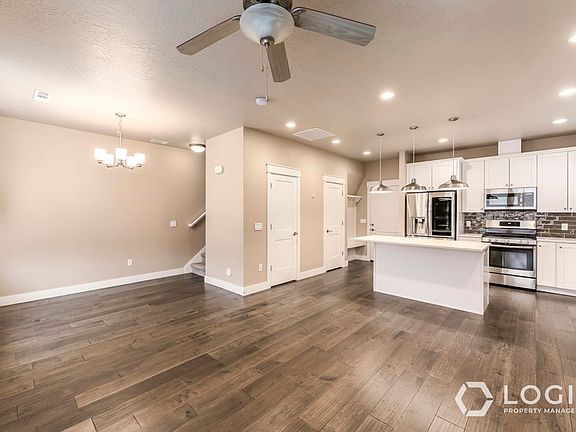 5th image of 10408 S Beetdigger Blvd