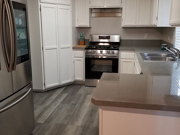 2nd image of 9302 Sierra Vista Cir
