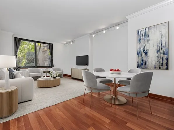 300 E 85th St APT 201, Manhattan, NY 10028