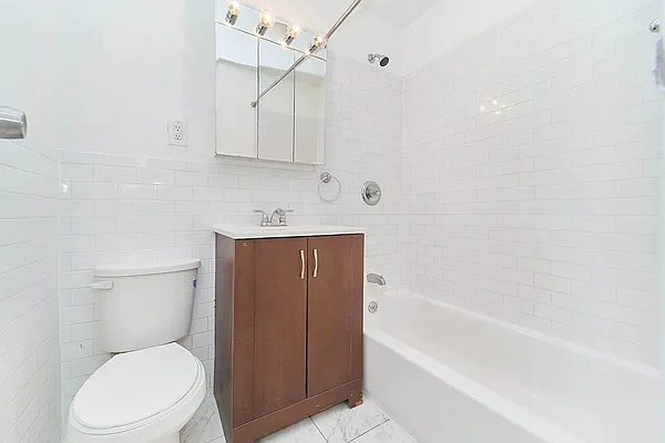 Rented by Brown Harris Stevens | media 32