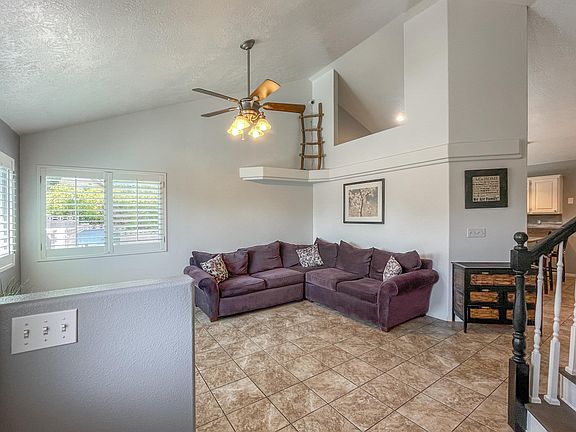 4th image of 428 N 2110 East Cir