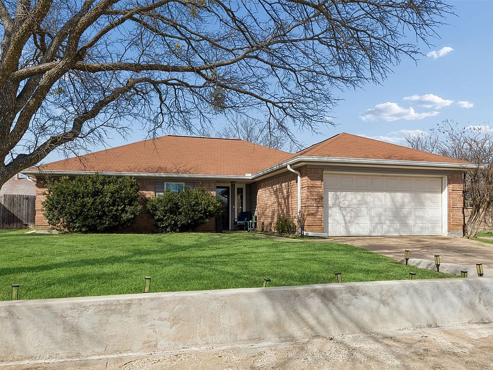1st image of 3300 Fairmeadows Ln