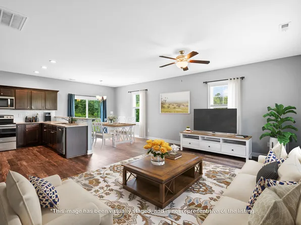 105 Langdon Chase Way, Selma, NC 27576