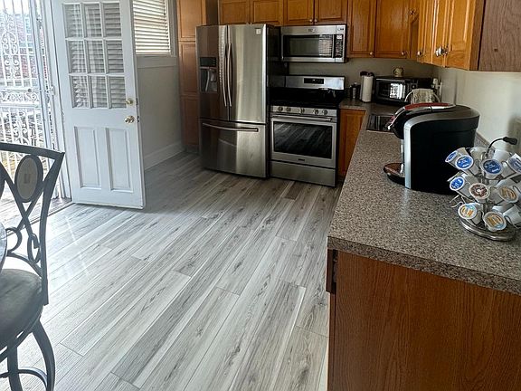 5th image of 3123 Shannon Dr