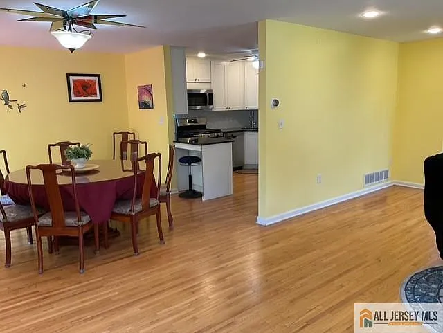 126 Mary Alice Ct — Photo 8