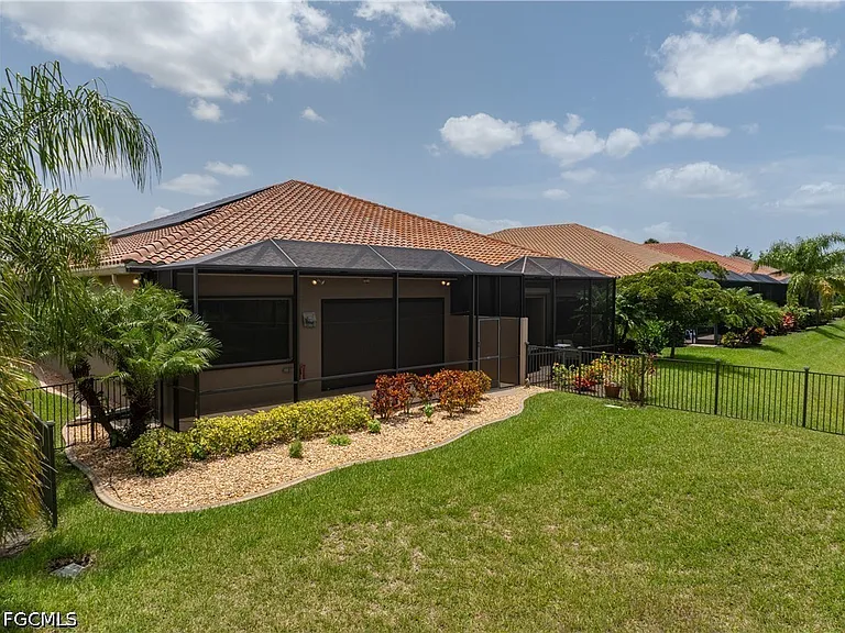 12045 Lakewood Preserve Pl — Photo 47