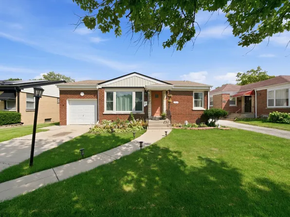 2309 S 23rd Ave, Broadview, IL 60155