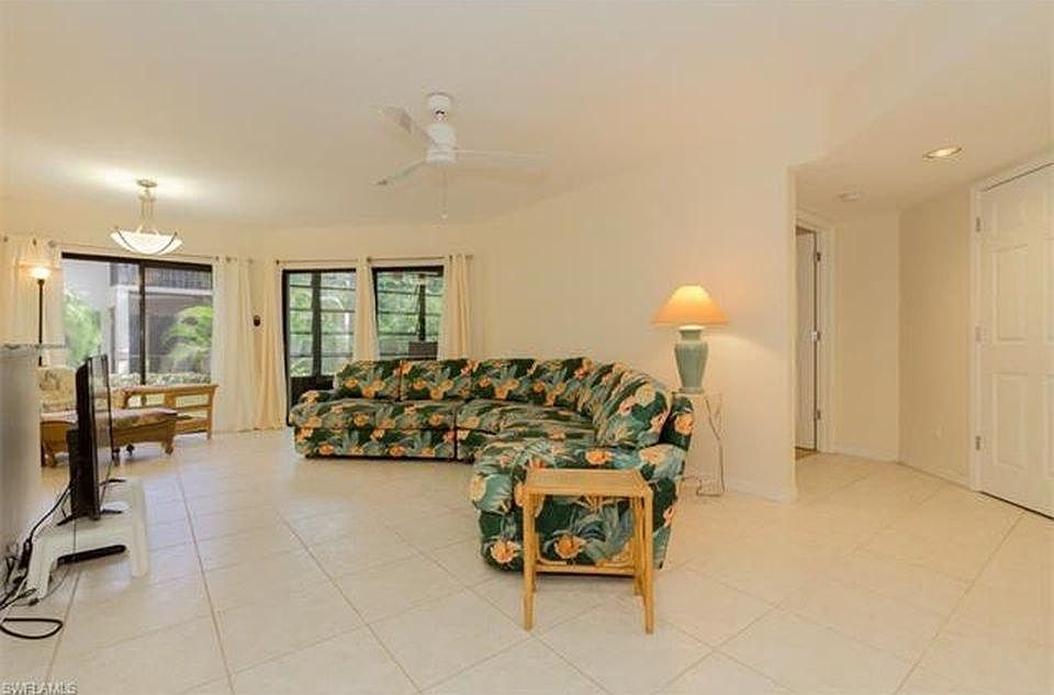 2nd image of 15 Bennington Dr #77