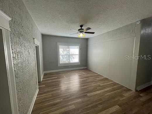 3rd image of 2411 E Ida St