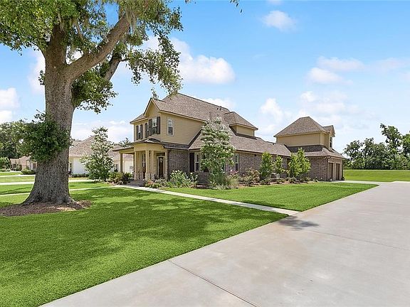 2nd image of 59 Shamrock Dr