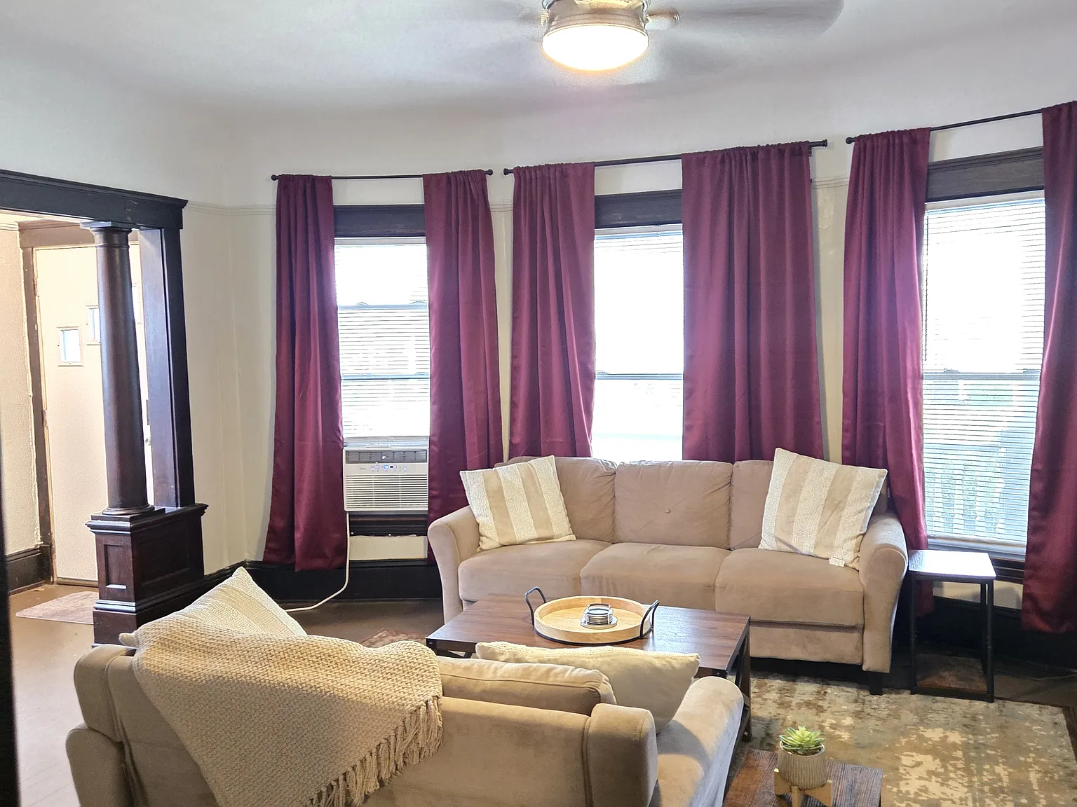 6 bed, 3205 sqft, $5,400 — Photo 3