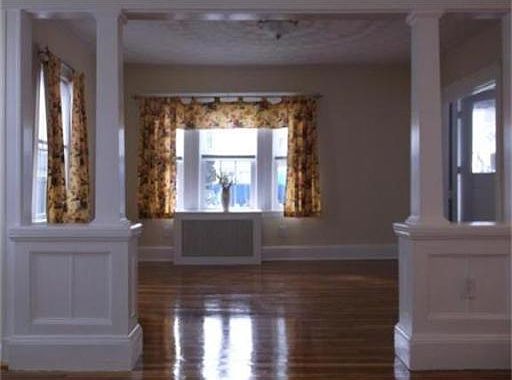 4th image of 207 E Squantum St