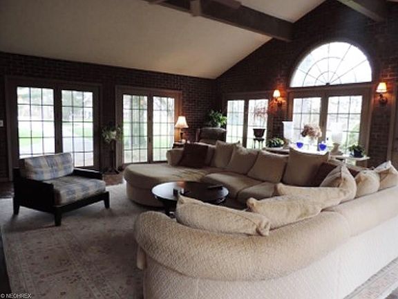3rd image of 2538 Windy Hill Dr