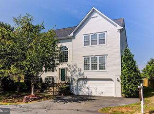 3785 Katie Pl, Triangle, VA 22172