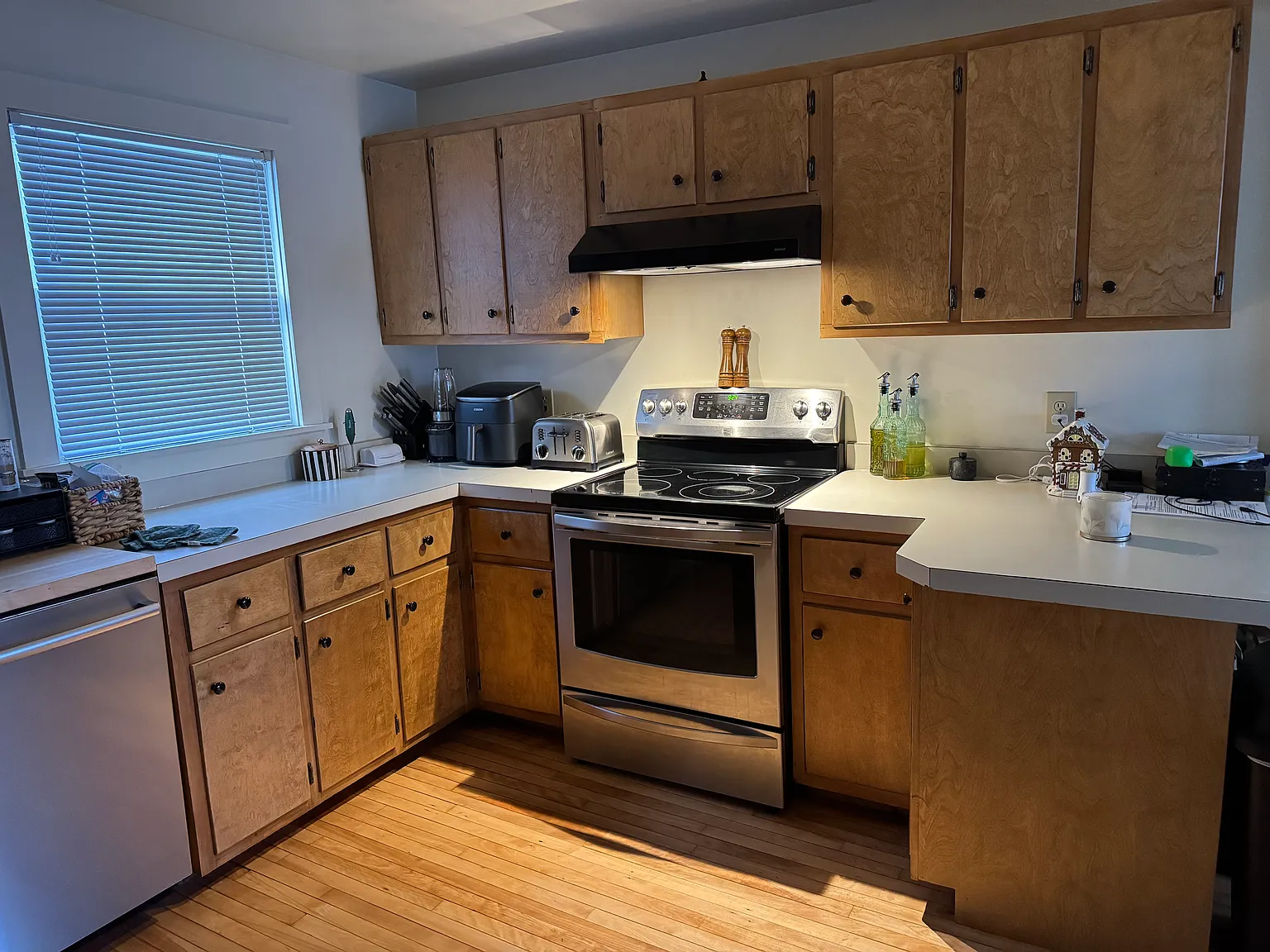 2 bed, $2,100 — Photo 3