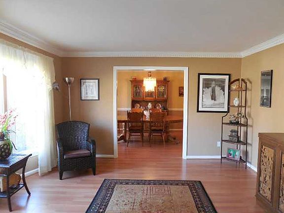 2nd image of 4841 Michaux Dr