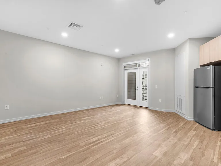 The Keystone Apartments — Photo 95
